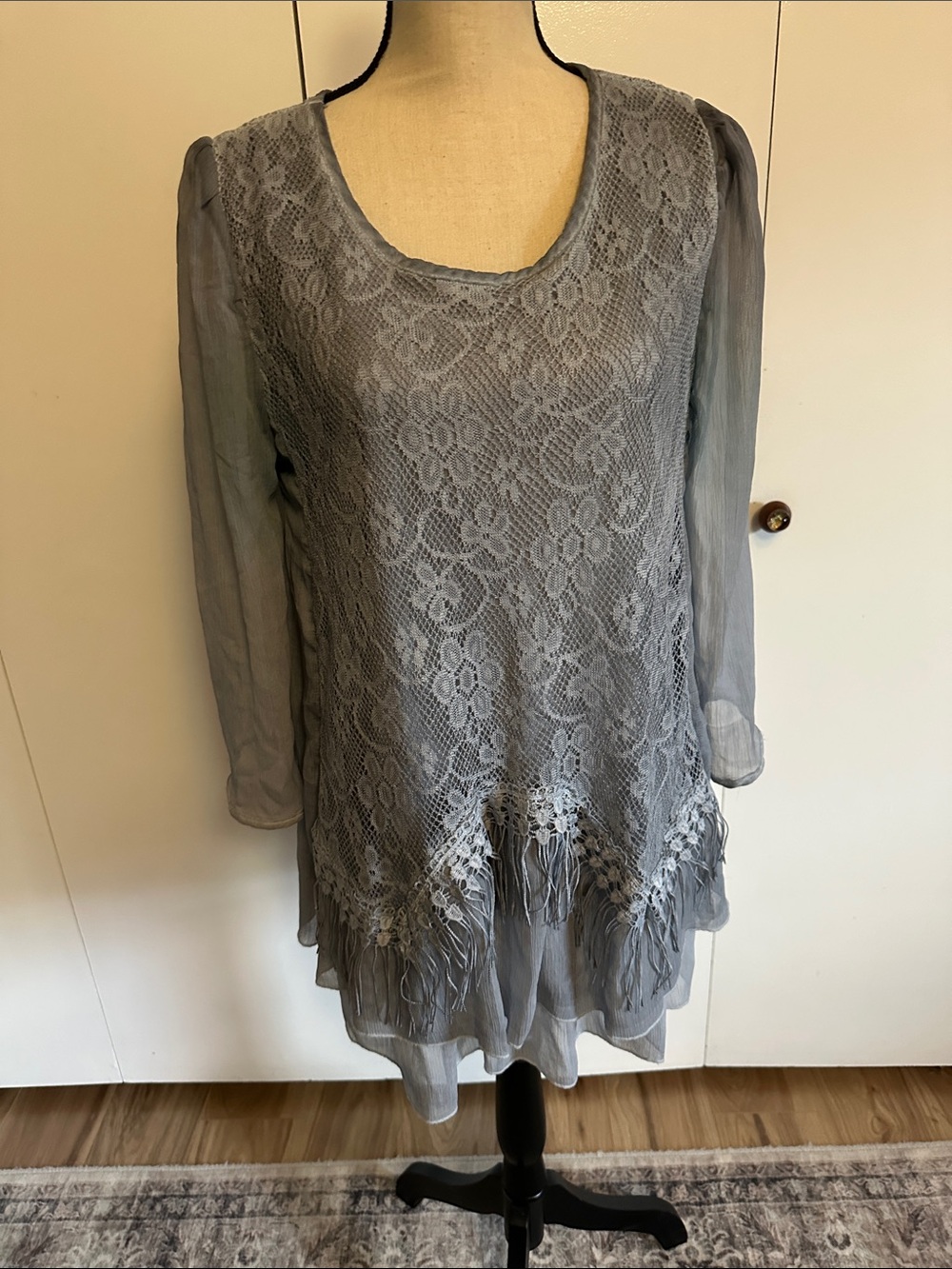 Pretty Angel Lace Fringe Tunic in Gray